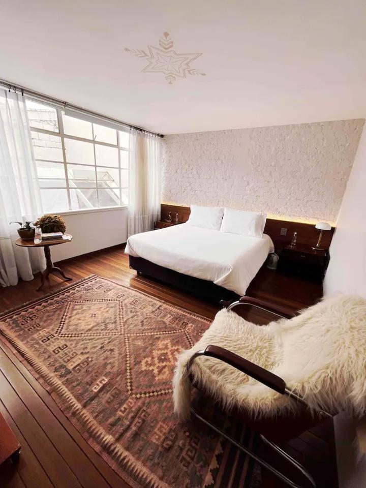 Casa Lelyte Bed & Breakfast Bogota Bagian luar foto